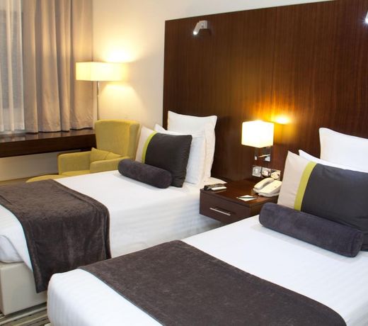 Avari Dubai Hotel