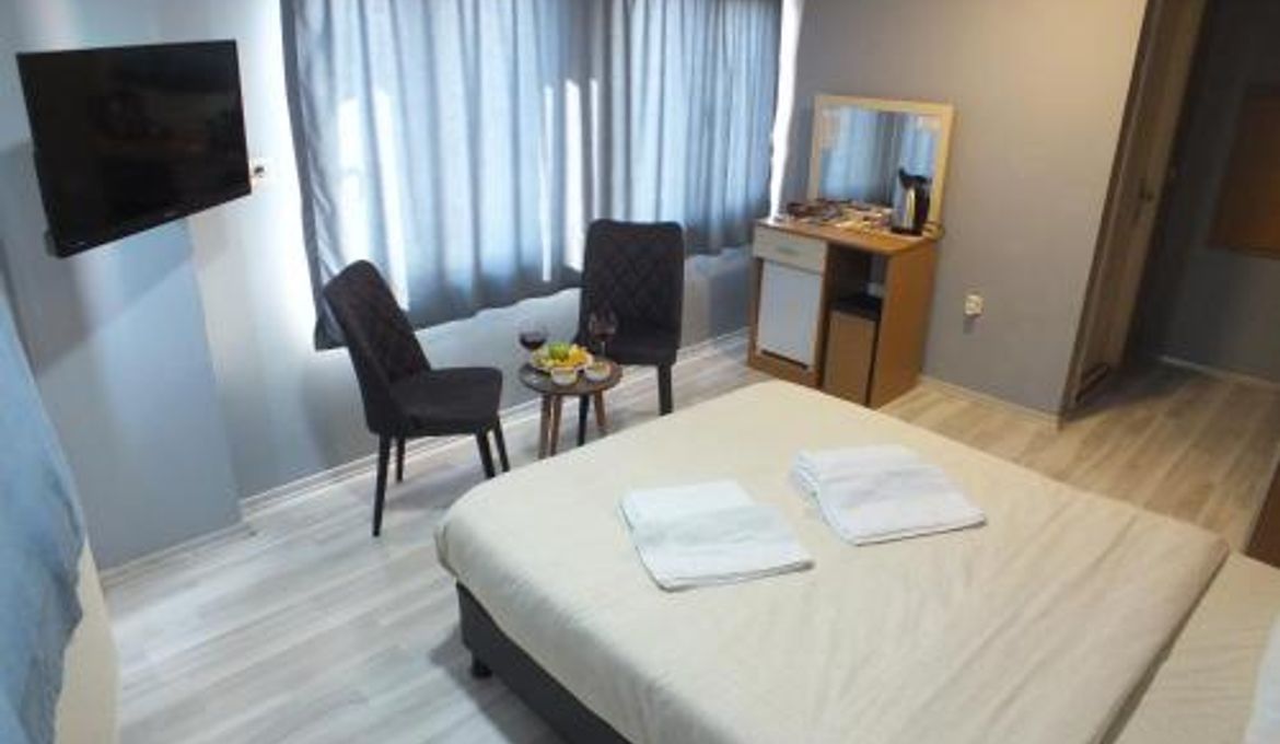Naila Hotel