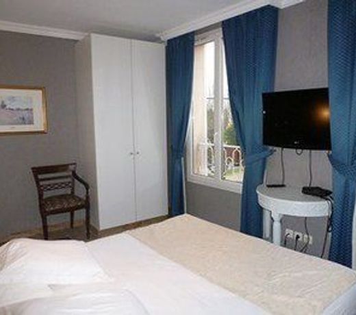 HÃ´tel Saint Alban