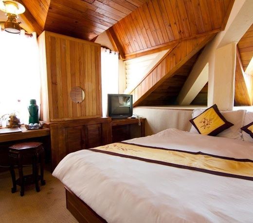 Saphir Dalat Hotel