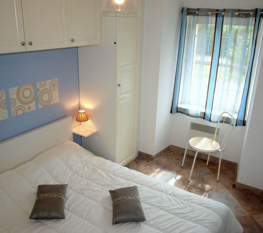 GÃ®te les Platanes