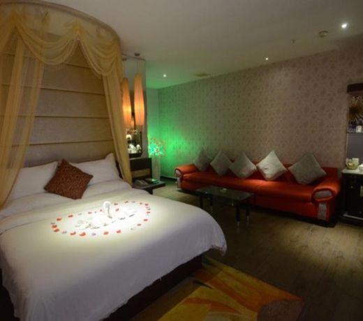 Haikou Holiday Plaza Business Hotel
