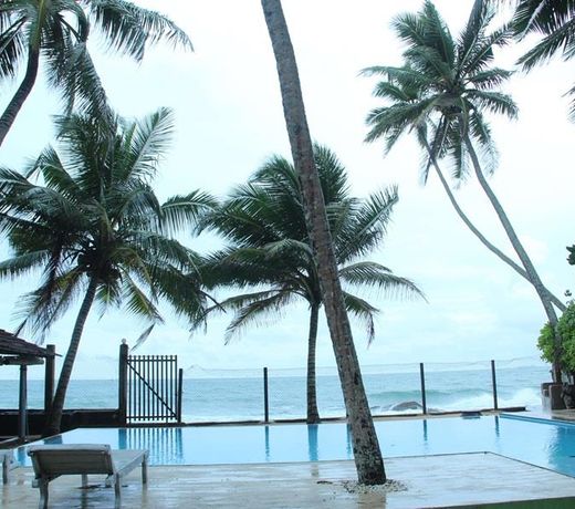 Amor Beach Unawatuna