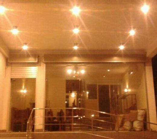 Diwan restaurant & Apartments