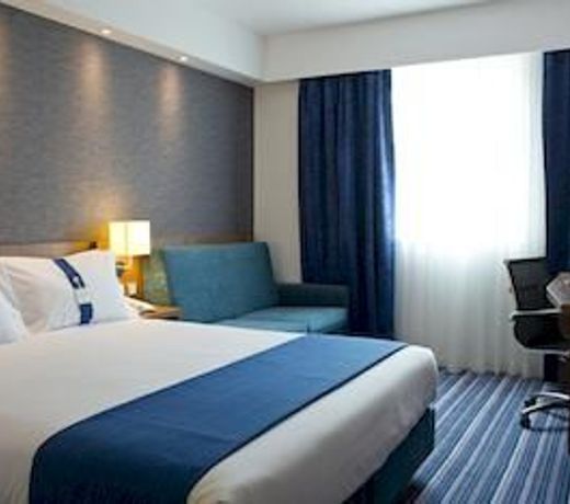 Holiday Inn Express Toulon - Est, an IHG Hotel
