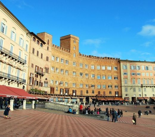 Piazza Del Campo