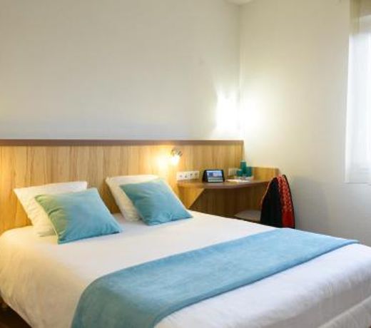 Brit Hotel Reims Croix Blandin