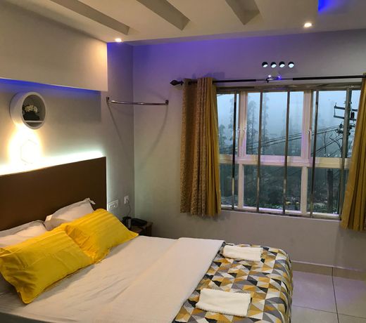 MehaKira Holiday Inn-Munnar