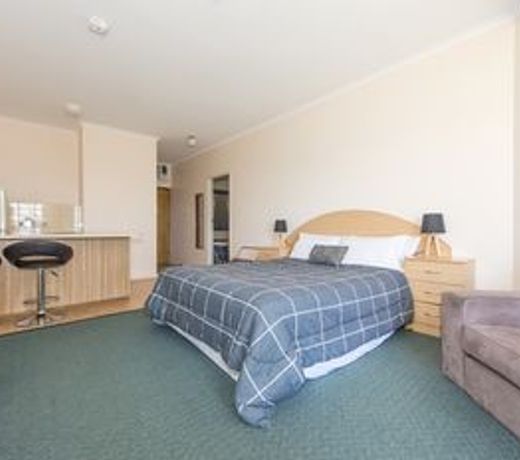 Limani Motel