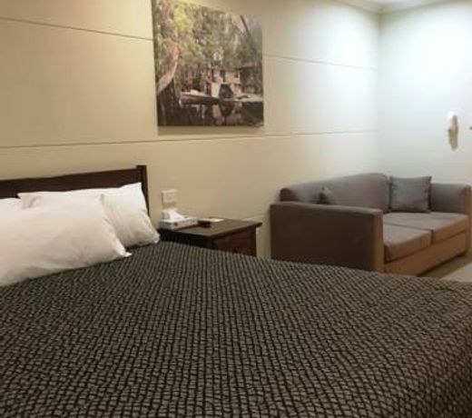 Balranald Club Motel