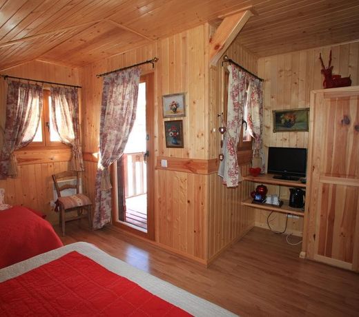 CHALET L'AIGLE BLEU