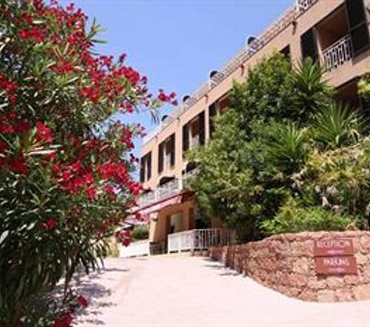 Logis Hotel Le Lonca