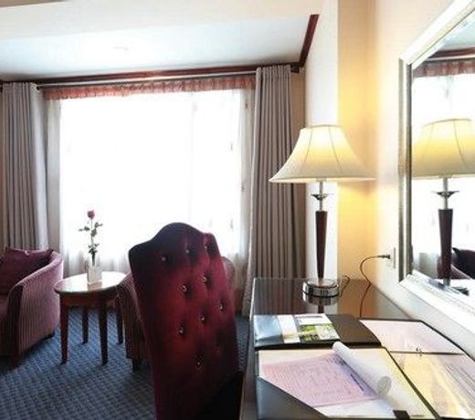 Flower Garden Hotel