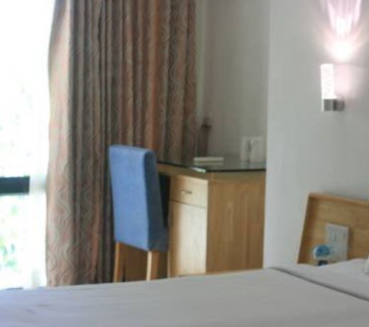 Kailas Holiday Inn