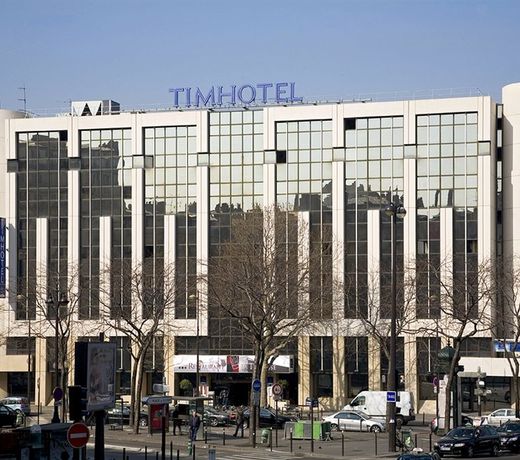 B&B HOTEL Paris 17 Batignolles