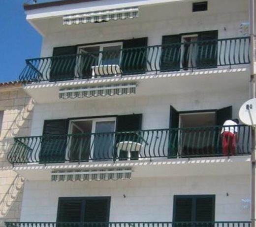 Apartments Waterfront Ivan