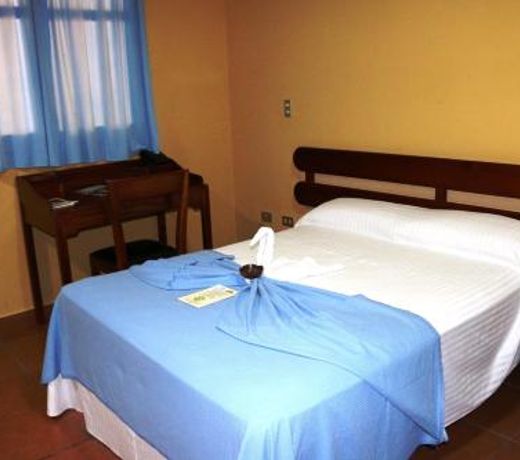 Hotel Los Arcos
