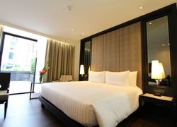 Mövenpick Hotel Sukhumvit 15 Bangkok - SHA Extra Plus Certified фото 3, г. Бангкок, 