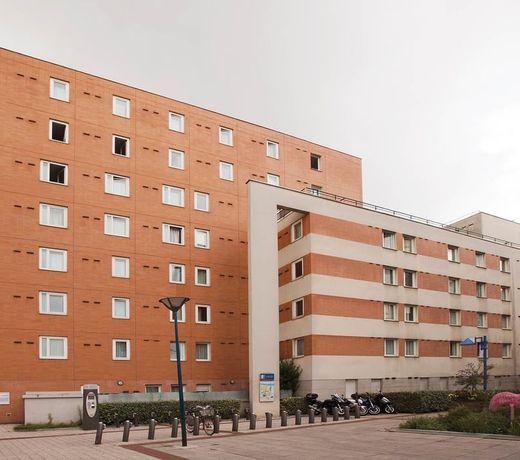 Sejours & Affaires Pantin Charles De Gaulle