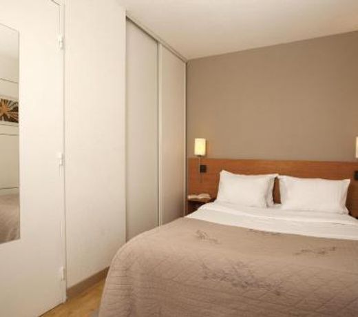 Sejours & Affaires Pantin Charles De Gaulle