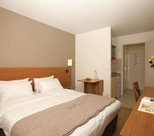 Sejours & Affaires Pantin Charles De Gaulle