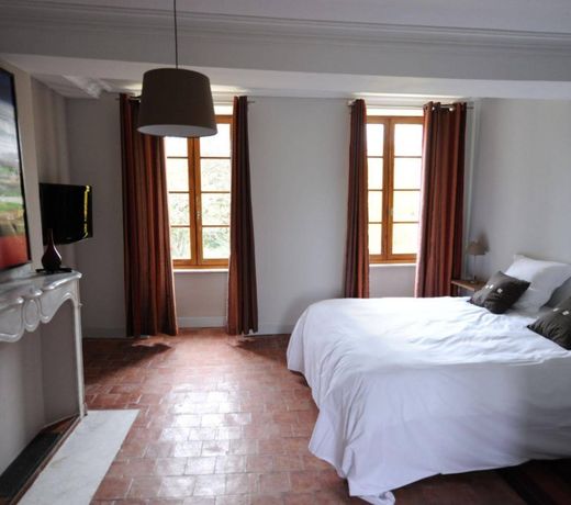 HÃ´tel ChÃ¢teau De Palaja