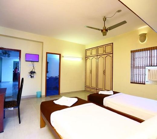 ULO Pearl Corporate Residency