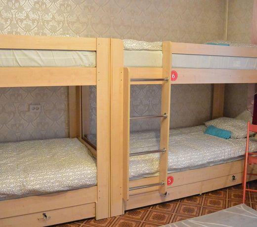 Like Hostel