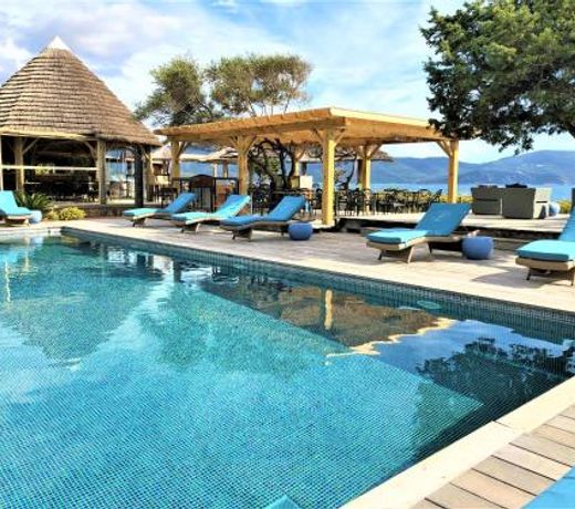Hotel Le Ruesco