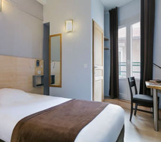 Hotel Foch Nancy Gare