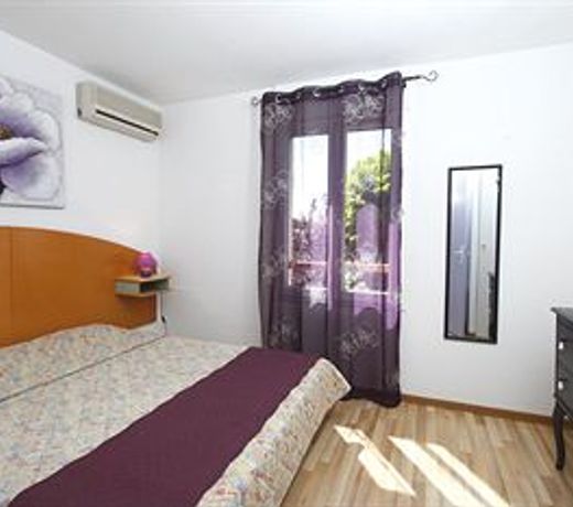 Le Champ d'Eysson Aparthotel