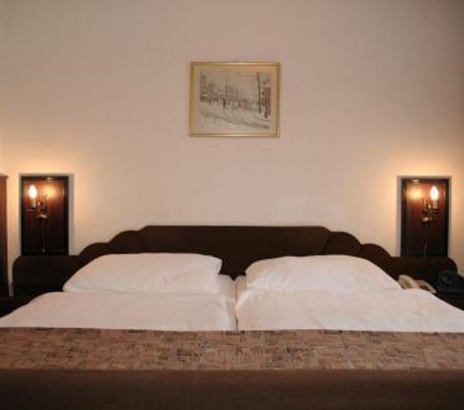HOTEL KREINER