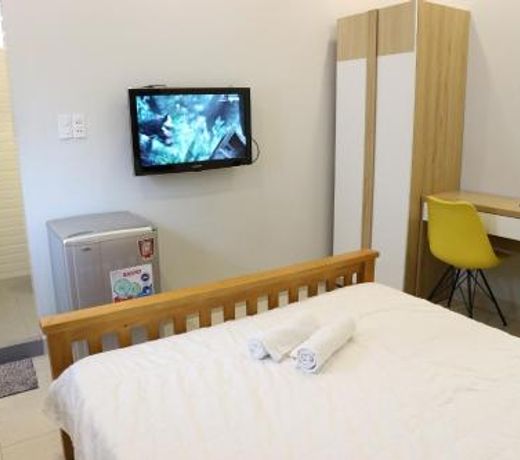 Long Hostel