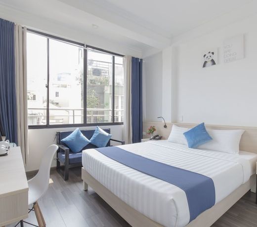 Spotlight Hotel