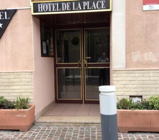 Hotel De La Place