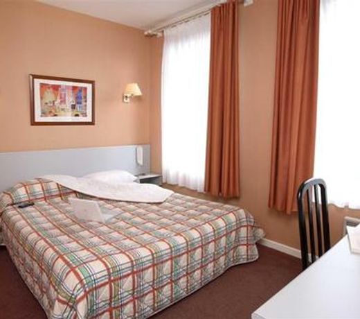 Kyriad Lille Centre Gares