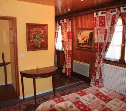Guest House Chalet Saint Roch