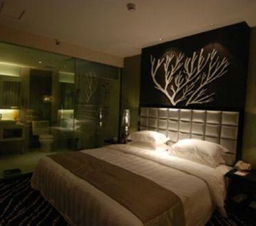 Kunming Long Way Hotel