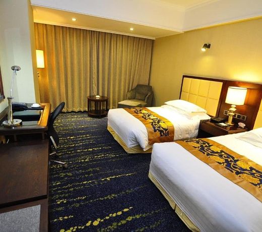 Kunming Wei Long Hotel