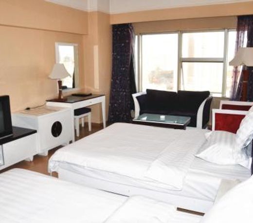 Ha Luo Hotel