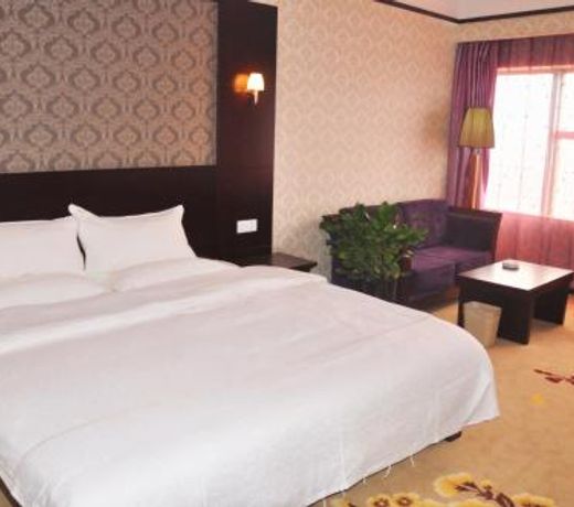 Ha Luo Hotel