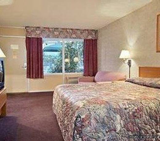 Clarion Inn Fort Collins