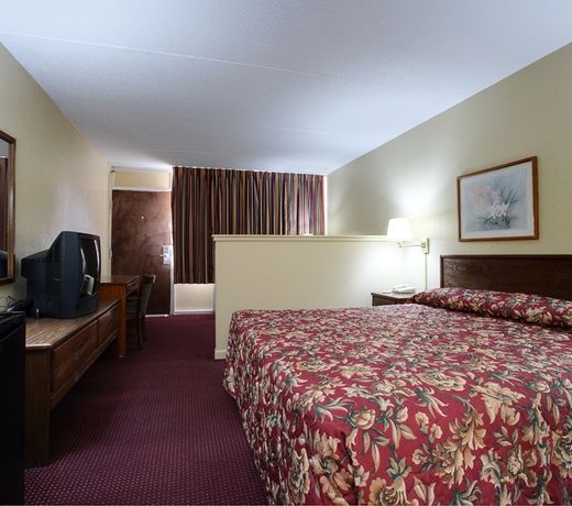 Americas Best Value Inn & Suites Greenville