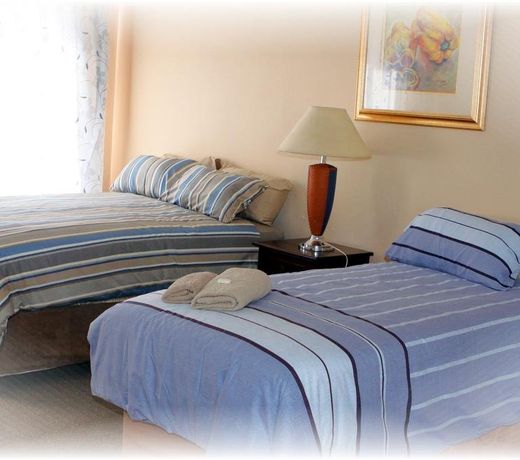 Airport Lodge Guest House