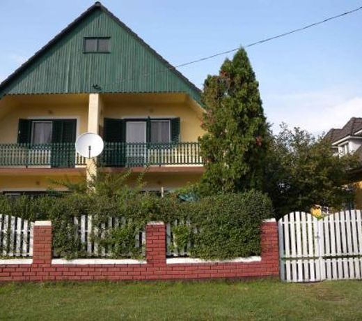 Holiday home in Balatonmariafurdo 33086