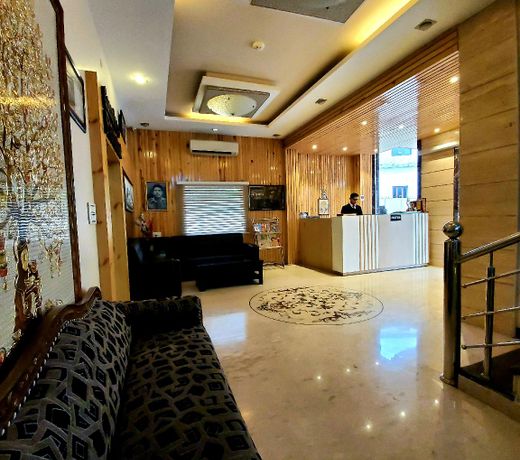 Hotel Jsr Inn
