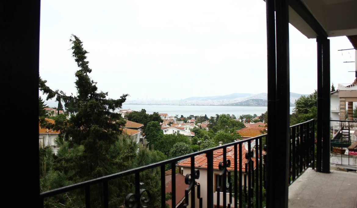 Buyukada Apart Hotel - Karadag