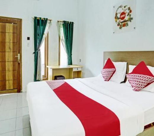 OYO 1415 Gelora Guest House