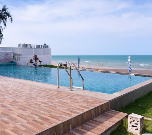 Baan Poolom Beachfront Condominium