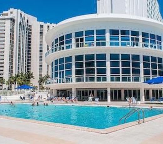 DW Oceanfront Resort